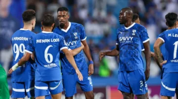 اللقاء المنتظر.. موعد الهلال أمام الخليج بدوري روشن السعودي 2025-2026 والقنوات